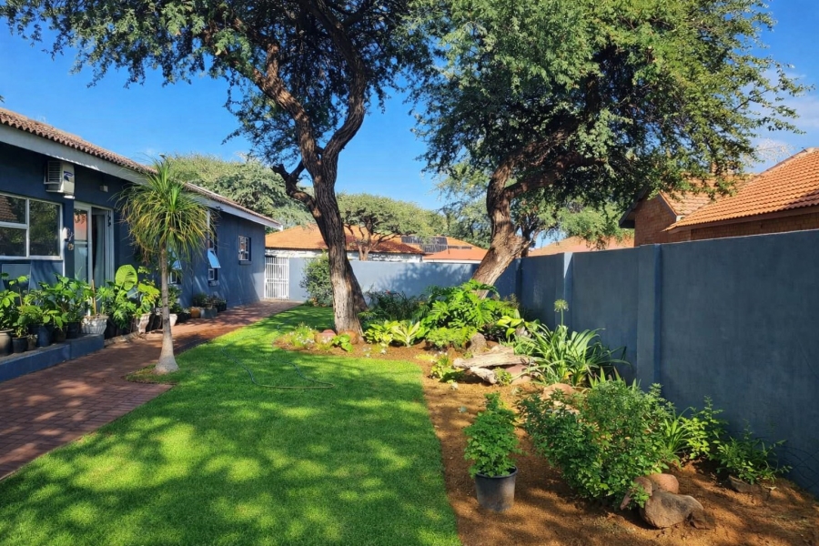 6 Bedroom Property for Sale in Kathu Northern Cape